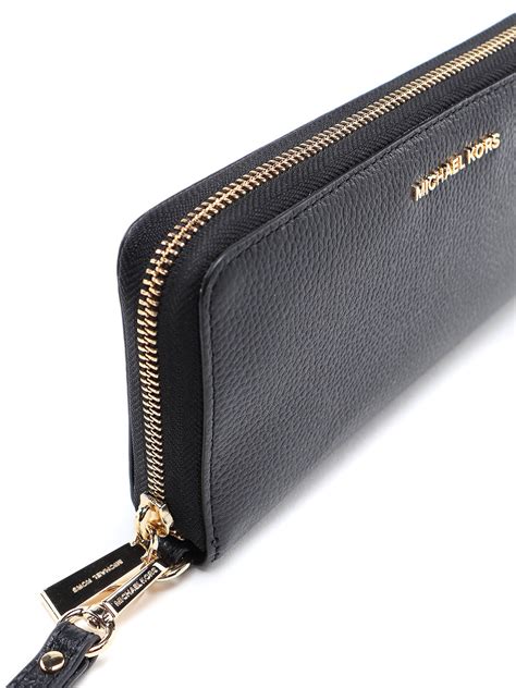 michael kors jet set gunmetal wallet|michael kors zippered wallet.